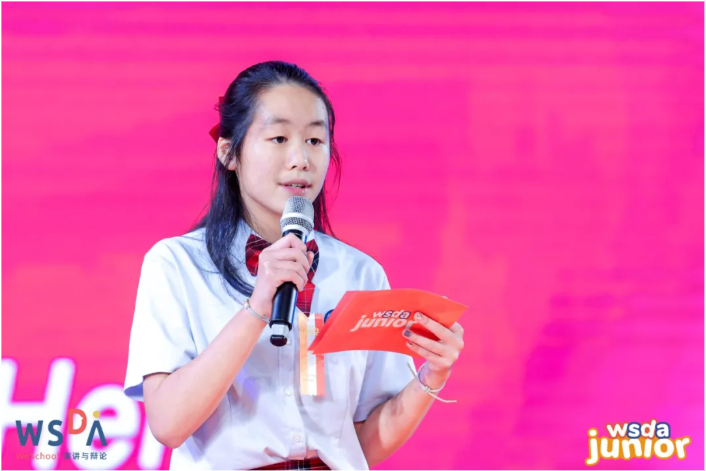 拒绝“天才少女”标签｜一年拿下全国总冠军，Winky的思辨之路